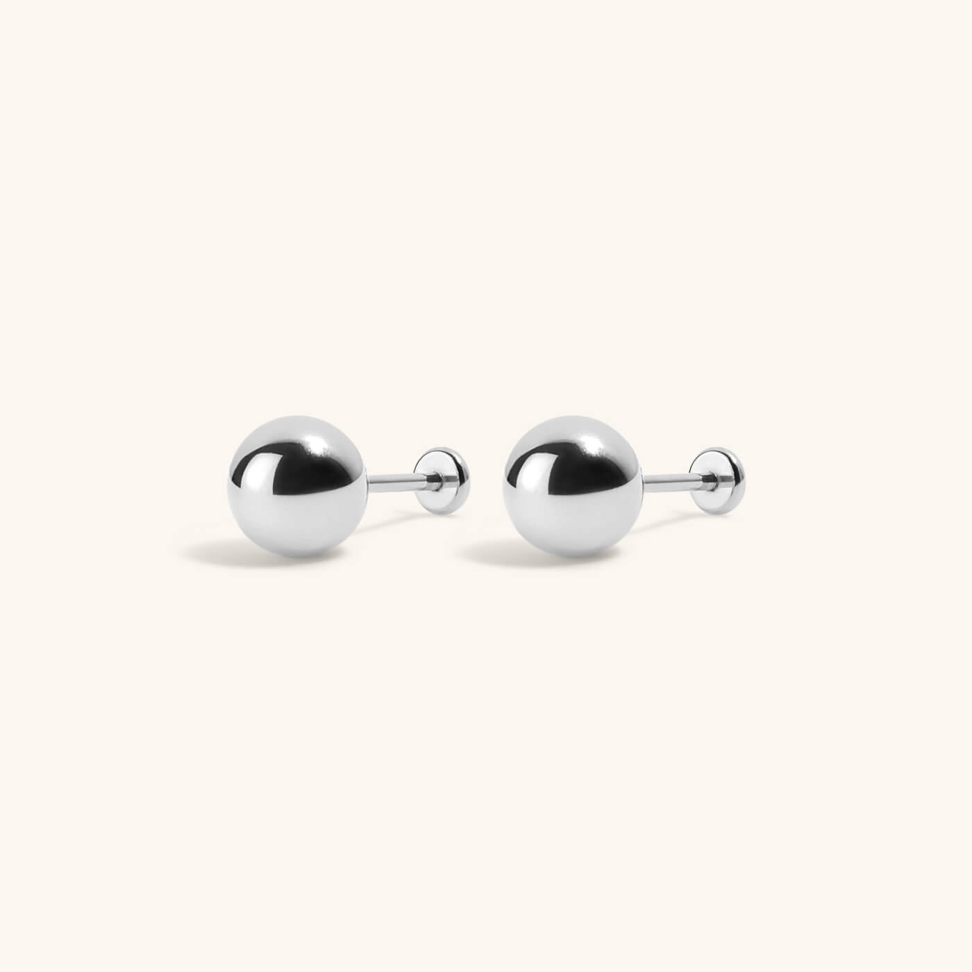 Little Sphere Nap Earrings in Silver (6mm)