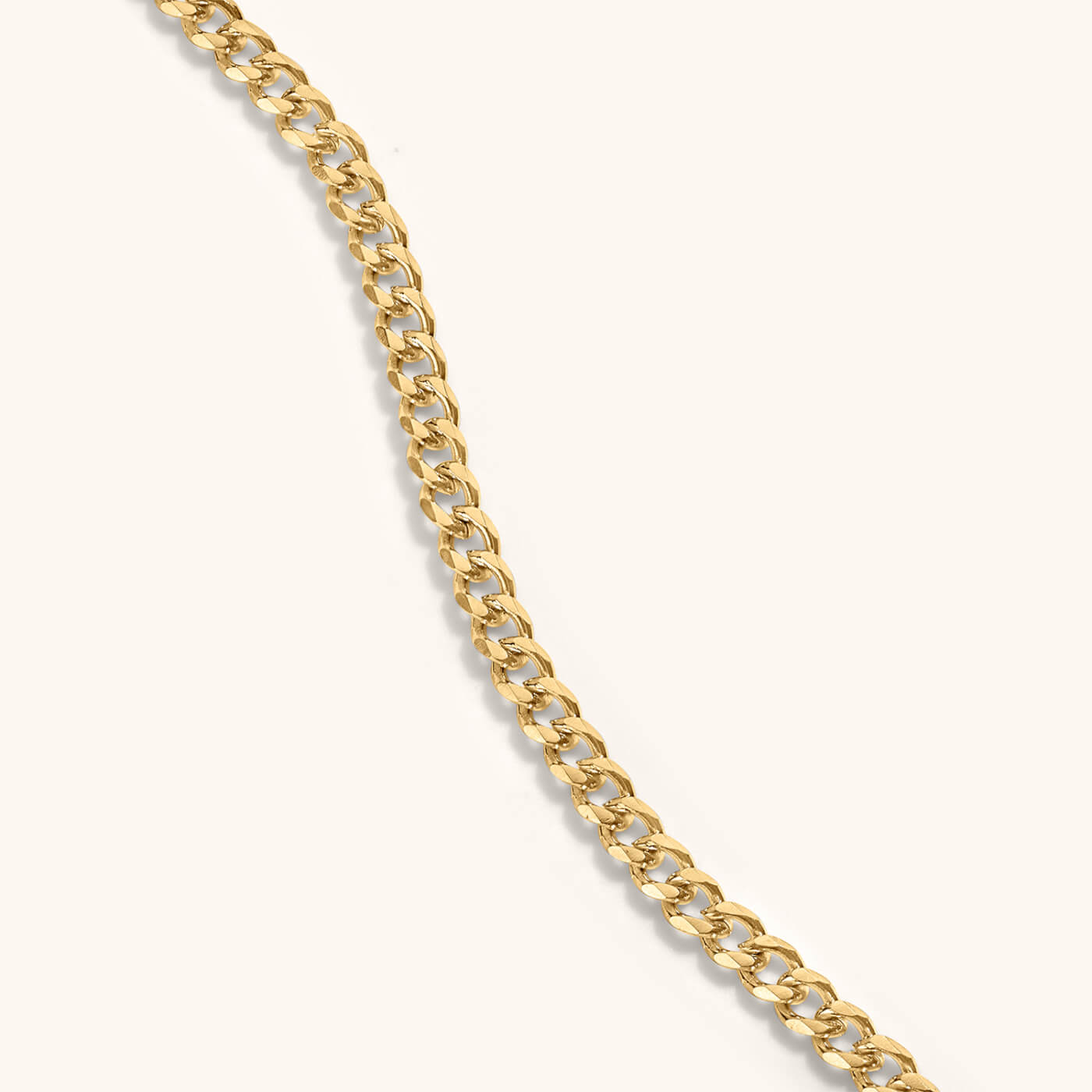 Rebel Bracelet (Gold) chain close up