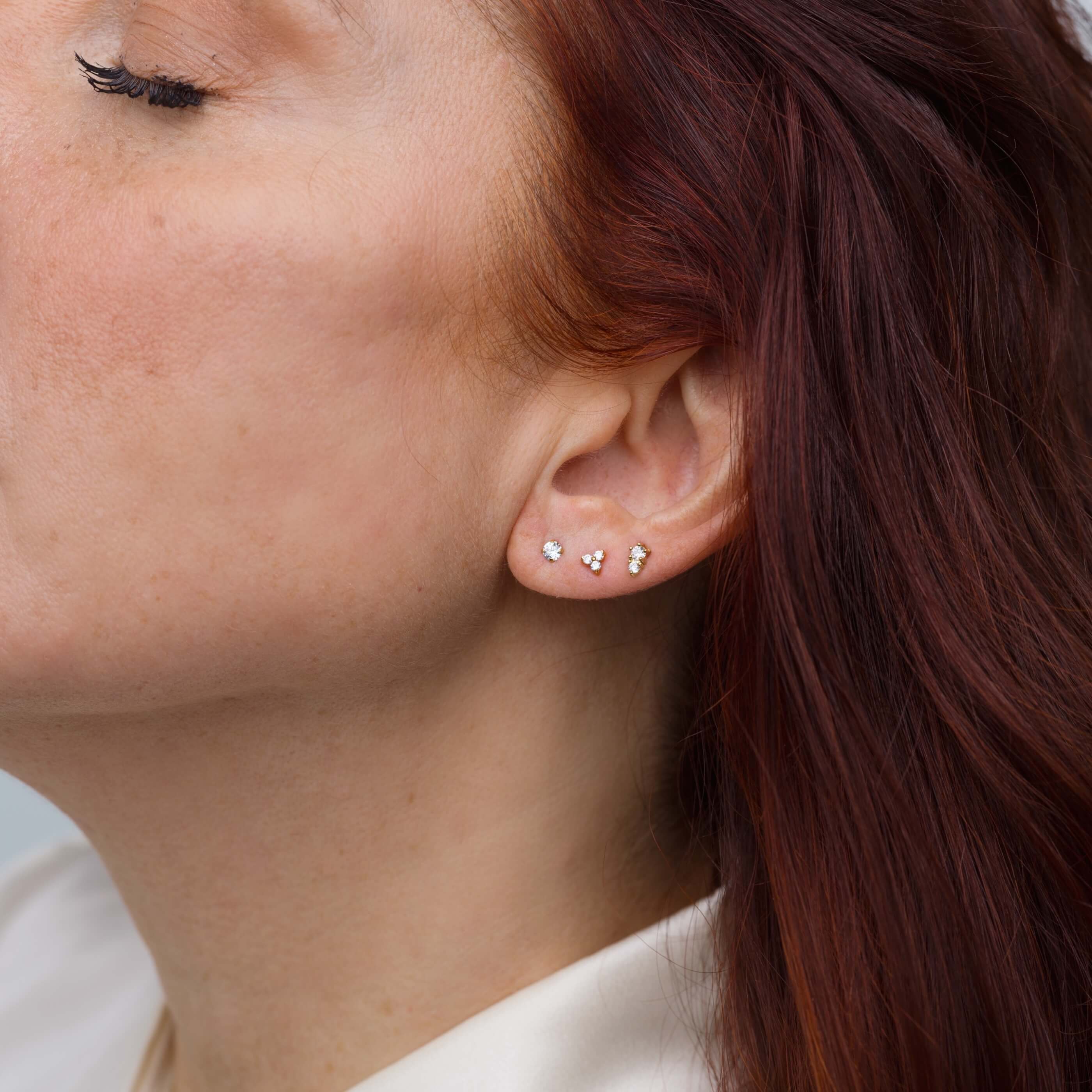 Moissanite Nap Earrings (Gold) on model