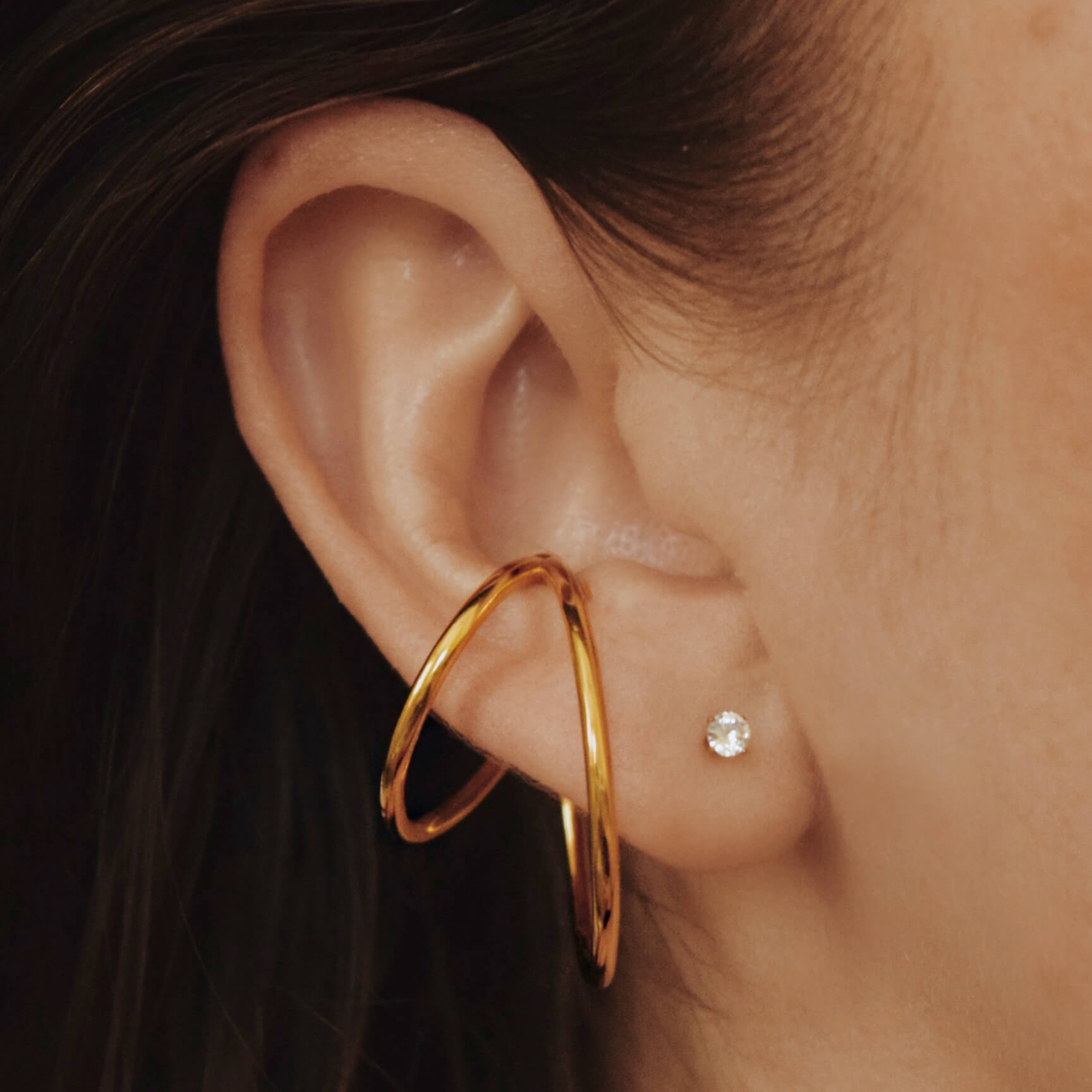 earspiration-piercings-with-flat-back-earrings-comfy 